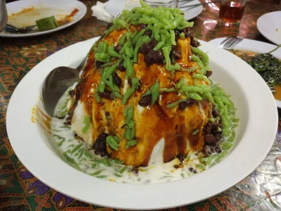 kotbehemoth - Potężny cendol (czendol) w Malace

Po obiedzie w restauracji Peranakan ...