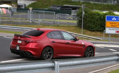 Centurio93 - Chodzą pogłoski, że może za niedługo pojawić się Giulia GTA. Podobno mia...