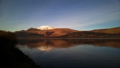 blacktyg3r - Niedzielny piknik nad Loch Lomond  - w tle ośnieżony Ben Lomond - 974m n...