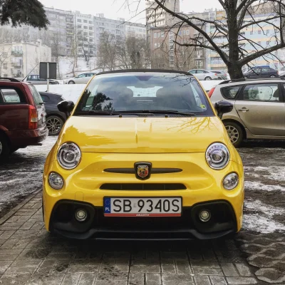 macq2309 - Takie walentynki w tym roku :3 
Abarth 595C ze skladanym dachem i 180-konn...