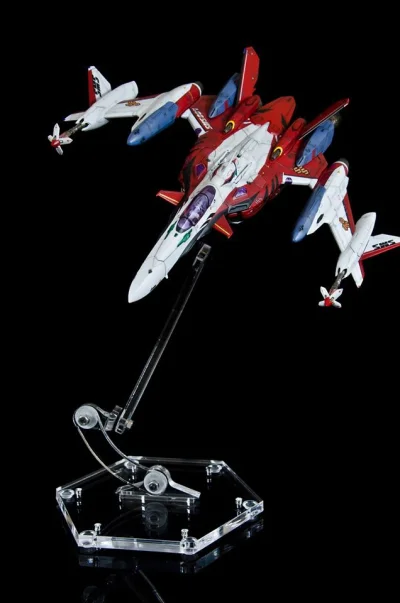 80sLove - YF-29 Durandal z 2. filmu anime Macross Frontier ^^
http://www.macrossworl...