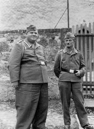 brusilow12 - Kiedyś wrzucałem zdjęcie najwyższego niemieckiego żołnierza, czas więc n...