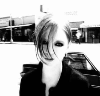 l.....a - #gif #bardzoladnapani #shirleymanson #garbage