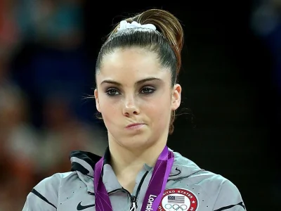 Z.....n - > McKayla Maroney



@2403: