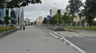 SamiS - Brawo dla miasta #Gdynia. Tak sobie to wyobrażam: 
- Musimy wyremontować dwa ...