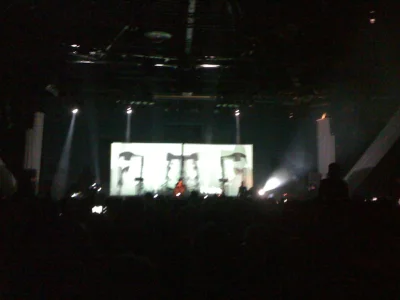 m.....i - #koncert Laibach z zajebistym opoznieniem. Nao!