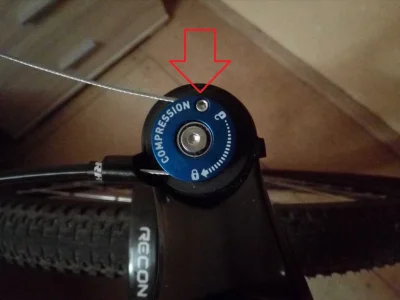kubus86 - Mirki spod tagu rower, mam problem z odkręceniem śrubki trzymającej linkę w...
