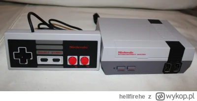 hellfirehe - Ciekawe dlaczego kontrolery do gier od zawsze (a zaczęło się chyba w NES...