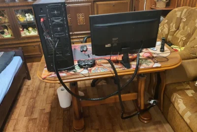 josedra52 - No i elegancko zamaskowane, od razu lepiej wygląda.  A jak u was kabel me...