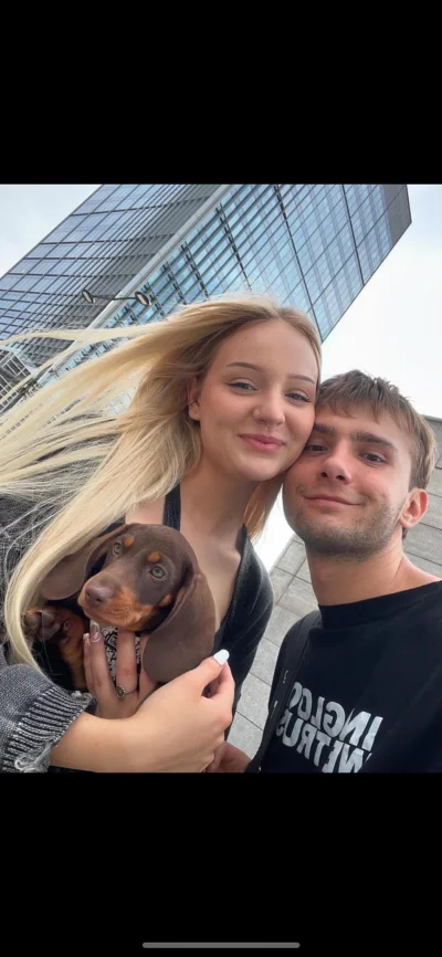 stary_grat - widzicie posture tego faceta? to jest beciak. on jest zabaweczka w zyciu...