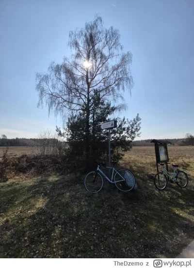TheDzemo - I miejsce wybuchu rakiety V2 - był tutaj poligon bodajże "Wrzosowisko" gdz...