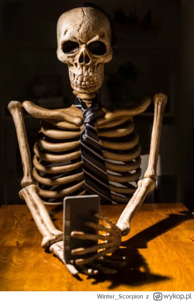 Winter_Scorpion - Stary 14 latki do której spermił malicha, czekający na telefon od f...