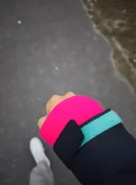 WielkiNos - Wyszłam sobie dziś o 6:00 na spacer. Idę ulicą, a na trawniku tuż obok ch...