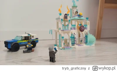 tryb_graficzny - Babke zapina na wieży.
#heheszki