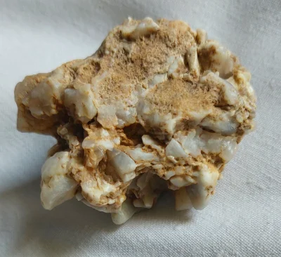 Hobbi24 - proszę o pomoc, co to za minerał?