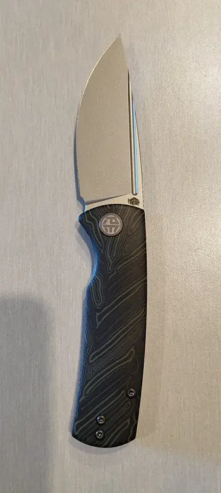 zaciskk - #noze Czy takie duze ostrze jest praktyczne? Chce tego uzywac w pracy do ci...