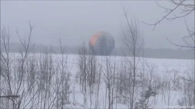 Gymasturbator - #ufo #uap Ciekawe czy to jakiś dobry montaż CGI czy innego ustrojstwa...