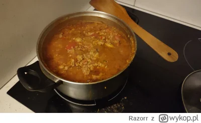 Razorr - #przegryw gotuje se jakieś gowno co znalazłem w lodówce, w zamyśle miało być...