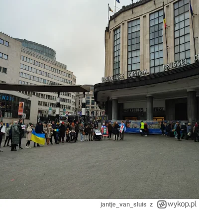 jantjevansluis - W brukseli protest anyonucowy

#wojna