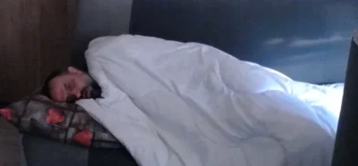 bizzi0801 - mariusz leży, a nie siedzi
to już chyba jest pomysł z drugiego zeszytu
#d...