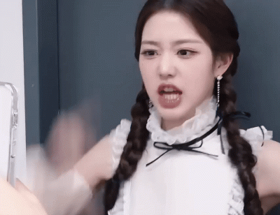 InnyWymiar90 - @PetalMind