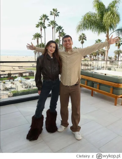 Clefairy - Przecie oni wyglądają jak nowobogaccy Ukraincy xD I to jeszcze zdjęcie, kt...