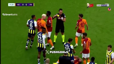 raul7788 - #mecz #meczgif

Galatasaray - Fenerbahçe
https://streamin.one/v/baceafad