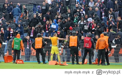 myk-myk-myk - kibice lechii wiadomo bydło, ale pamiętam jak #gornikzabrze żegnał się ...