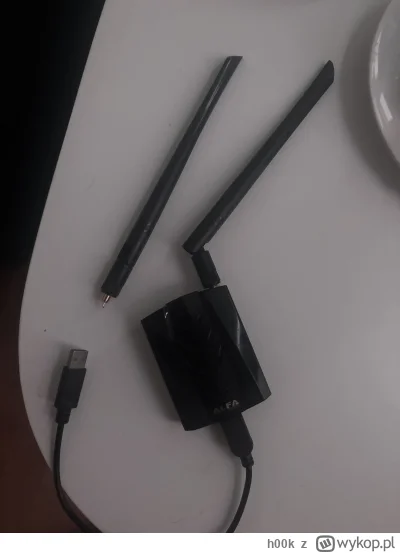 h00k - @Obserwatorod10_lat ja za to u swojego u------m jedna w plecaku