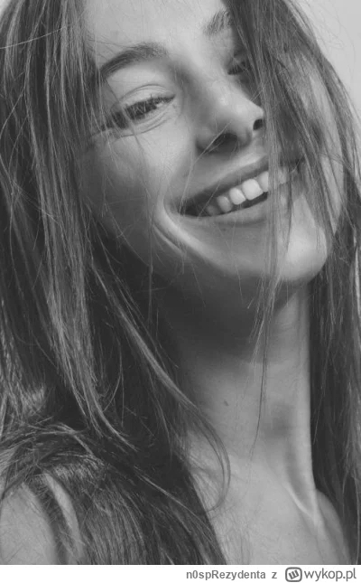 n0spRezydenta - #przegryw 
Hej Anon, zrobiłam dziś twój ulubiony deser. Jak to z jaki...