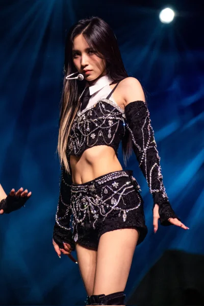 XKHYCCB2dX - #koreanka #mina #twice #japonka