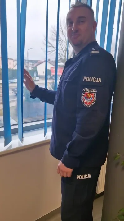 blastocysta - Szukanie jeleni. Poziom żenady, wyjebxł poza skalę.
#policja #śmiechuwa...