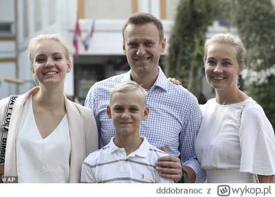 dddobranoc - Tak patrze i taki Navalny miał żonę i dwójkę młodych dzieci.
Czy on nie ...