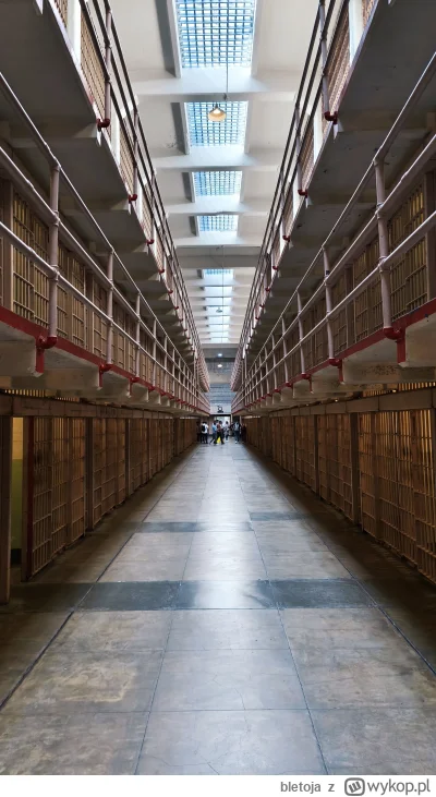 bletoja - #usa #podroze #podrozujzwykopem 
Dziś Alcatraz potem SF