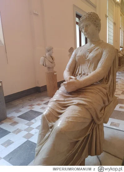 IMPERIUMROMANUM - Rzeźba Agrypiny Młodszej

Rzeźba Agrypiny Młodszej, cesarzowej Rzym...