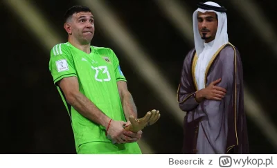 Beeercik - - w sezonie 21/22 wpuściłem 49 bramek
- w sezonie 22/23 wpuściłem 32 bramk...