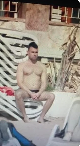 CrispySabcia - #slubodpierwszegowejrzenia 
Gdzie jakieś DYMY ja się pytam