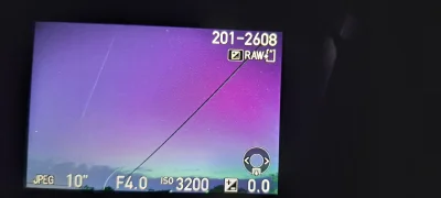 Anhed - Ale fart, wyszedłem sobie na balkon porobić foty zorzy i akurat wleciał mi w ...