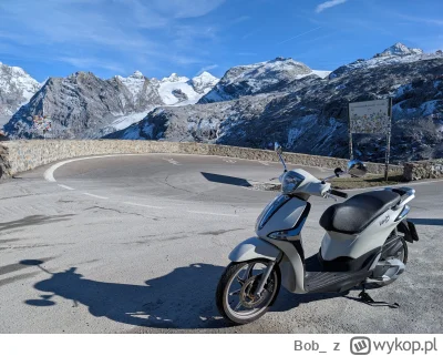 Bob_ - #motocykle #motocykle125 

Stelvio skuterem. Dał radę.