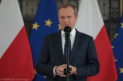 SmokStarodawny - Co chciał przekazać Donald Tusk na wczorajszej konferencji mówiąc:
 ...