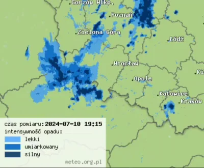 baltonoski - Jak cały ten deszcz przejdzie bokiem to nie wytrzymie (╯︵╰,)

#wroclaw