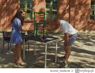 leonid_bialkow - #rolnikszukazony to krzesło niedługo zawiśnie u korwina na ścianie x...