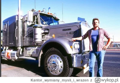 Kantorwymianymysliiwrazen - Piękny błyszczący amerykański ciągnik siodłowy z lat kied...