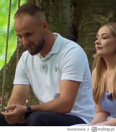 Hortennsia - #rolnikszukazony 
Arek to totalny kretyn. Od pierwszego spotkania daje J...