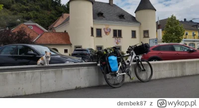 dembek87 - Jasne nawet MTB skawy z psiakiem. Tutaj trasa Linz-Wieden.