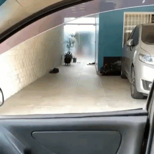 wfyokyga - Gdy zobaczysz dziecko w samochodzie, pozostawione bez opieki