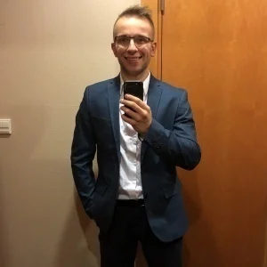 MacronT1000 - @kiera1: no ba, po pracy to tylko blackpill, MLM i inwestowanie w krypt...