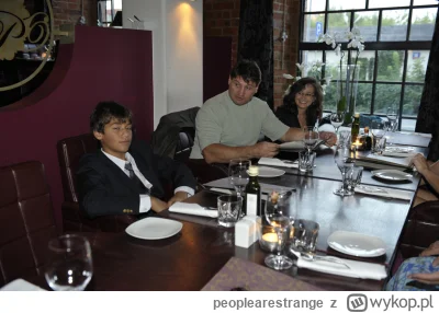 peoplearestrange - Na miejscu Endriu Golary zacząłbym zadawać pytania xD
#boks #hehes...