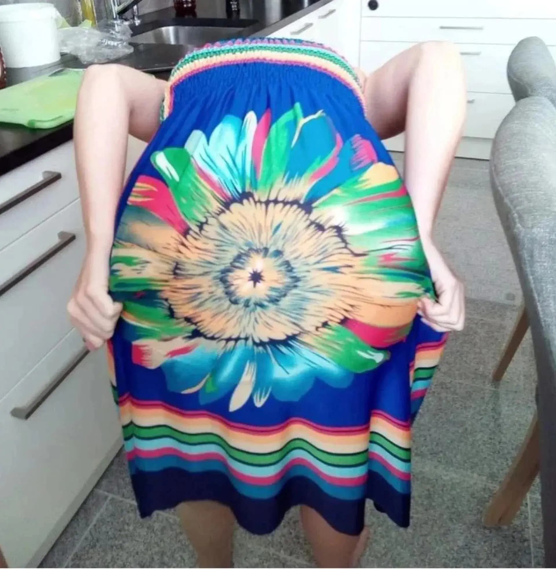 wfyokyga - Fajna spódnica hehe