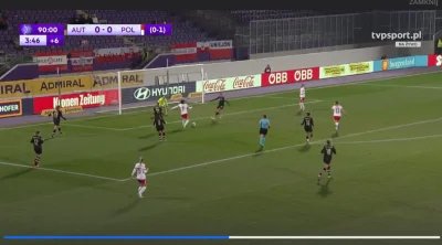 CalibraTeam - @wykopbeast12345: wiem, że był gol więc d--a cicho ale w takiej sytuacj...
